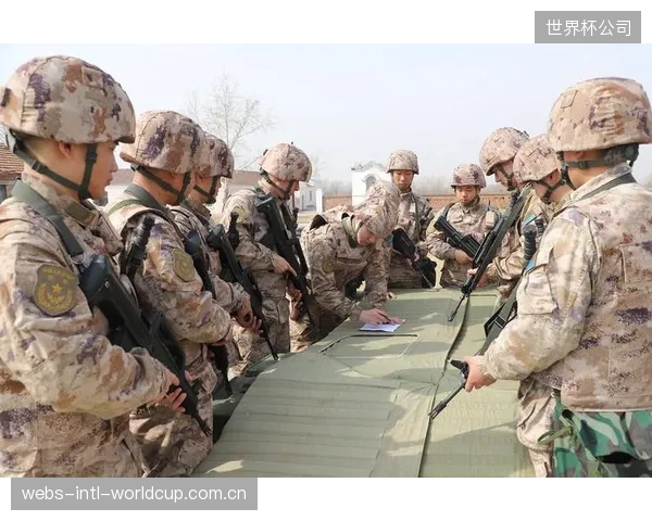 锋线双核的健康状况成最大变数,加莱诺伊需备好无锋线核心的应急战术预案。 锋线双核的健康状况成最大变数,加莱诺伊需备好无锋线核心的应急战术预案。